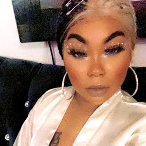 Meet your Posher, Krissha